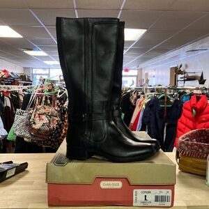 Cobb Hill Women's Black Leather Boots